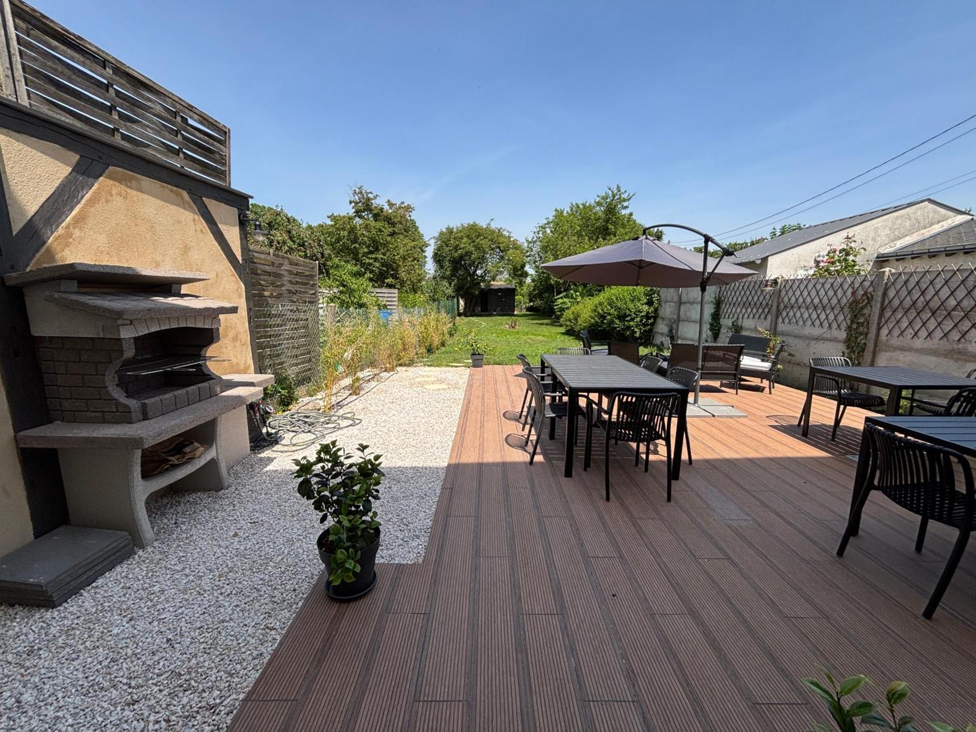 Couette-café Maison L'Escale, En Bords De Loire, 6 Chambres Avec Sdb Privee, Jardin & Terrasse